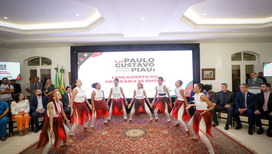 Apresentação artística no evento