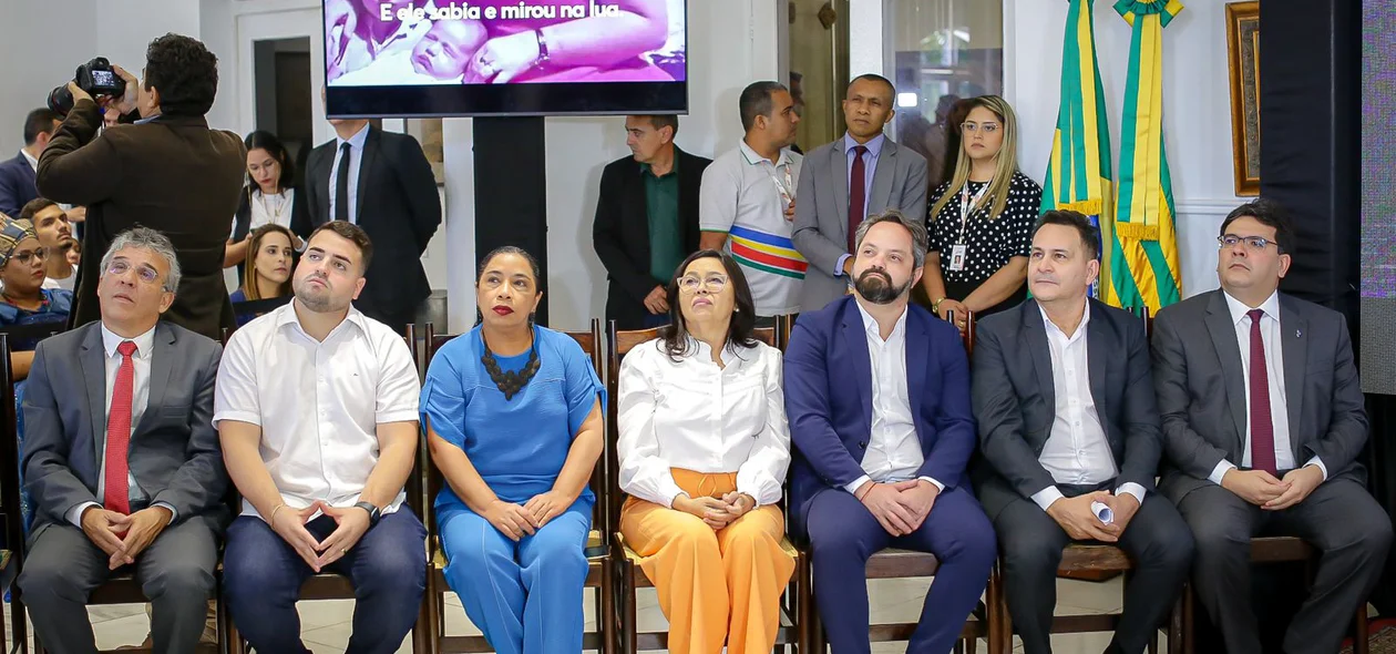 Autoridades presentes no evento