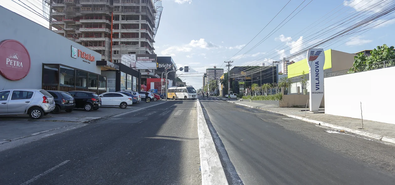 Avenida Homero Castelo Branco, na zona Leste de Teresina