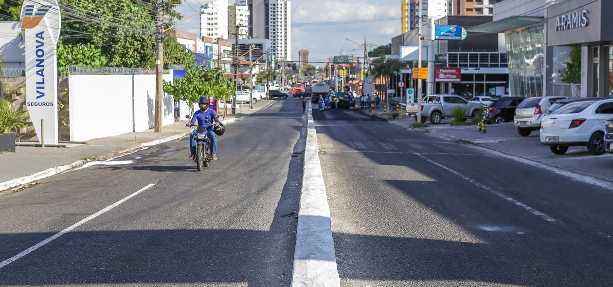 Avenida Homero Castelo Branco