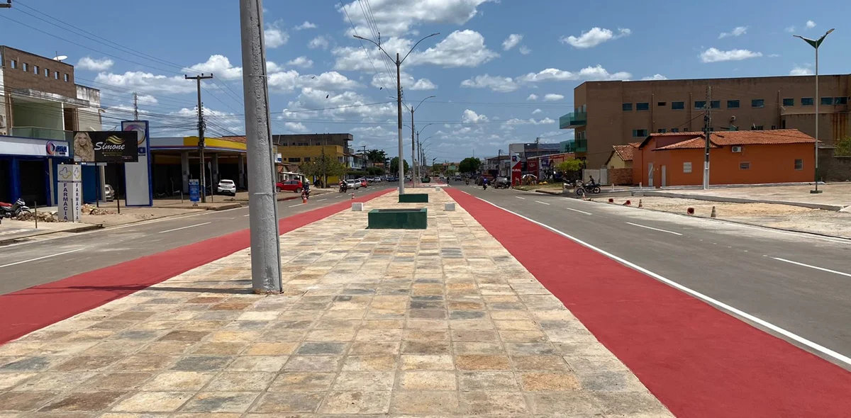 Avenida Ministro Petrônio Portela