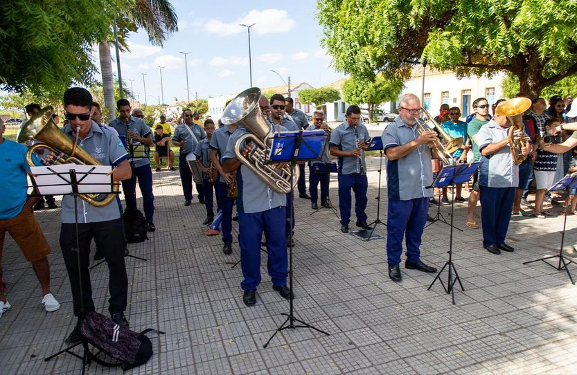 Banda no Desfile Cívico em Oeiras