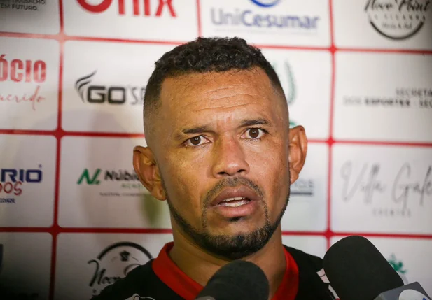 Barata, lateral do Flamengo-PI