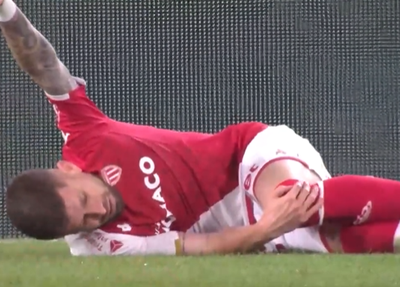 Caio Henrique se lesionou enquanto atuava na primeira derrota do Monaco na Ligue 1