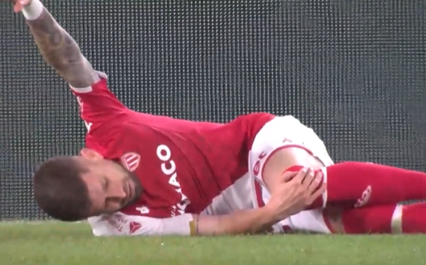 Caio Henrique se lesionou enquanto atuava na primeira derrota do Monaco na Ligue 1