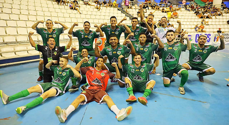 Campo Largo é vice-campeão da Taça Brasil de Futsal