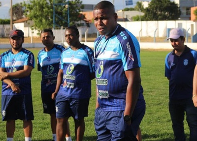 Carlos Alberto, técnico do Oeirense