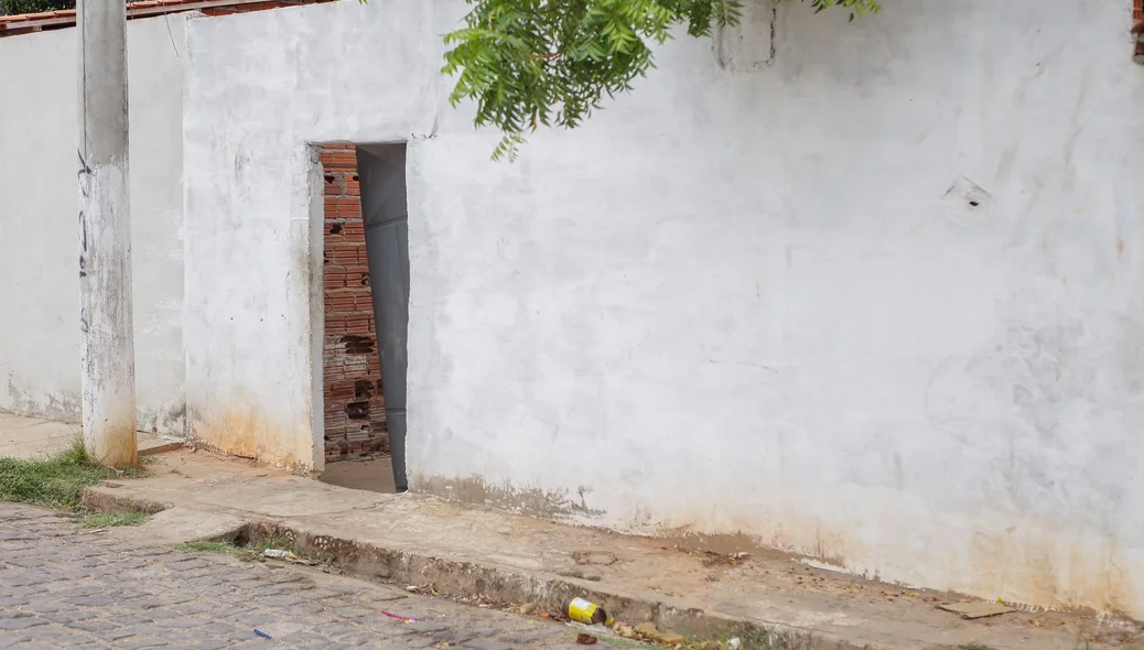 Casa onde Elismar pode ter sido morto