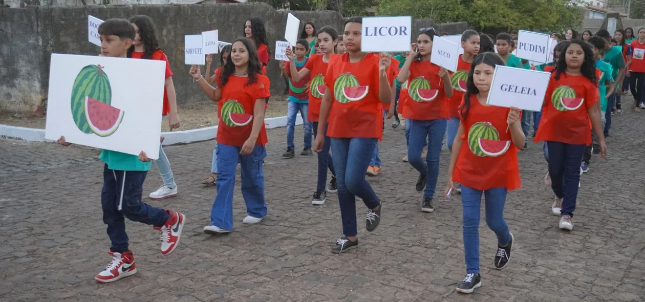 Desfile da independência de Jatobá do Piauí