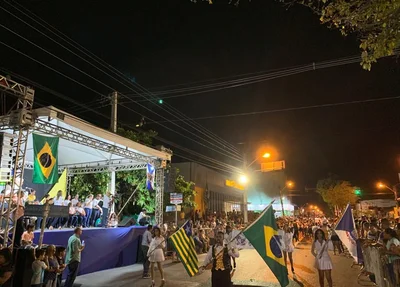 Desfile do Grande Dirceu