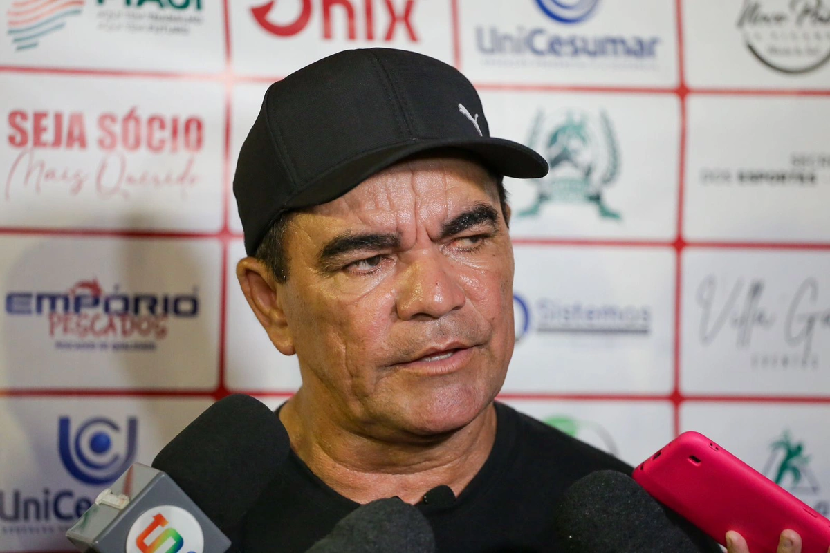 Edmilson Santos, técnico do Flamengo-PI