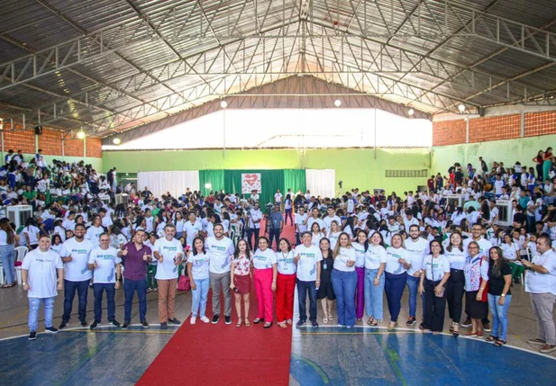 Estudantes de Campo Maior participam de revisão para Enem e Saeb