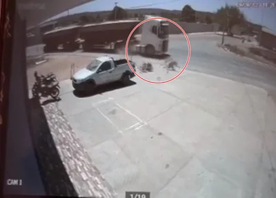 Flagrante do acidente que deixou motociclista morto em Baixa Grande do Ribeiro