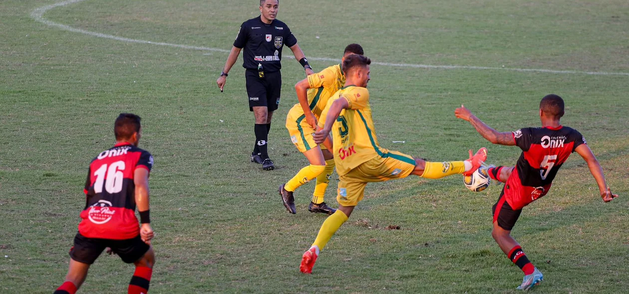 Flamengo-PI x Picos no Lindolfo Monteiro