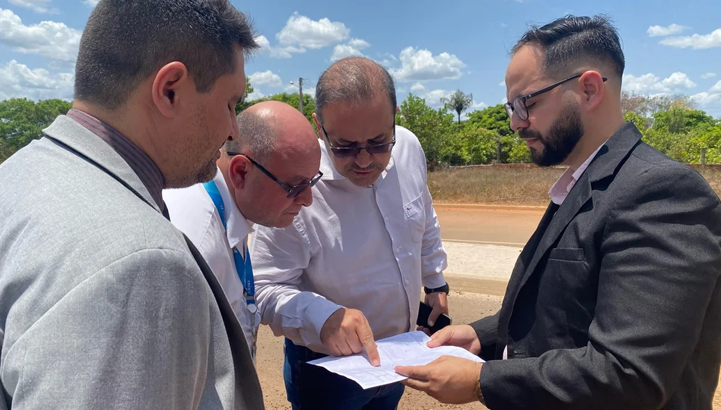 Funcionários da administração pública realizaram uma visitação no local
