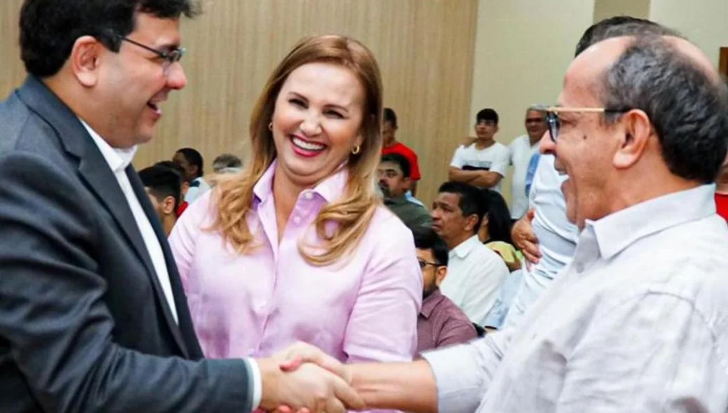 Governador Rafael Fonteles e deputado Hélio na filiação da prefeita Carmelita Castro ao PT
