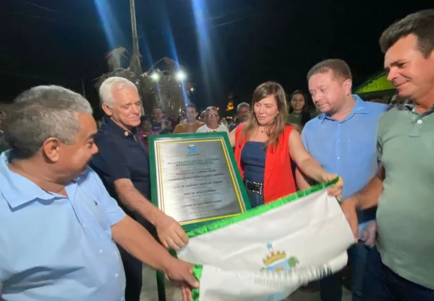 Inaugurações em Esperantina