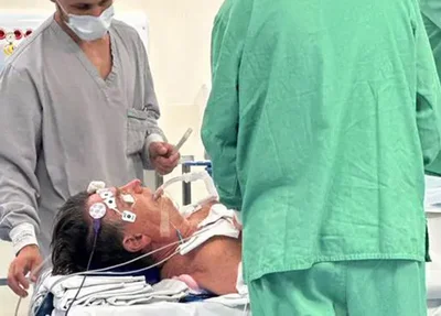 Jair Bolsonaro foi submetido a duas cirurgias em São Paulo