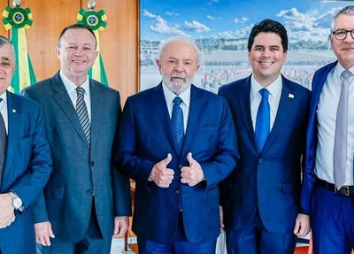 Lula dá posse a três novos ministros nesta quarta-feira (13)