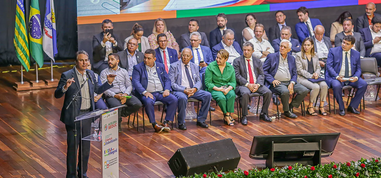 Ministro em seu discurso em Teresina