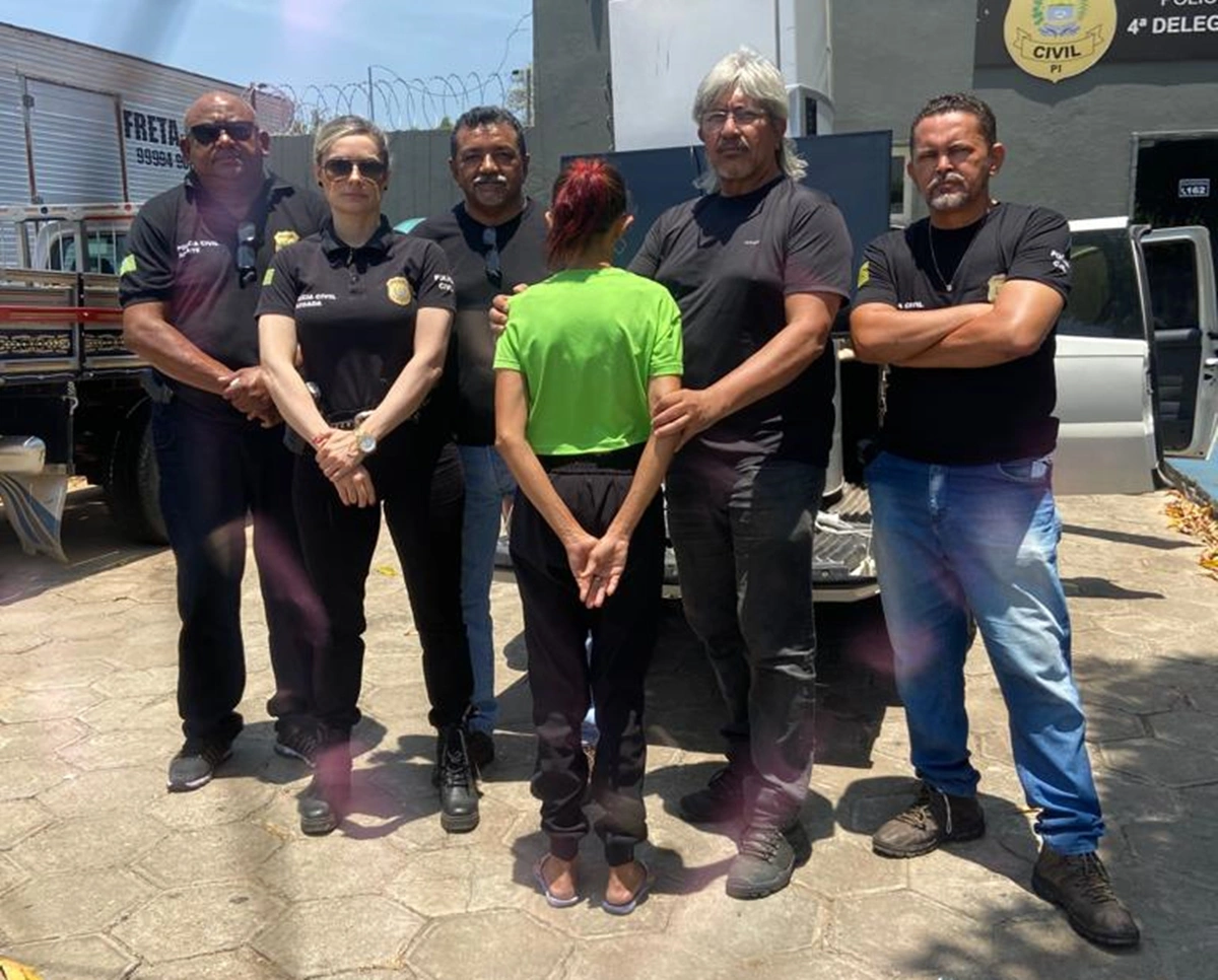 Mulher estava em posse de eletrodomésticos furtados