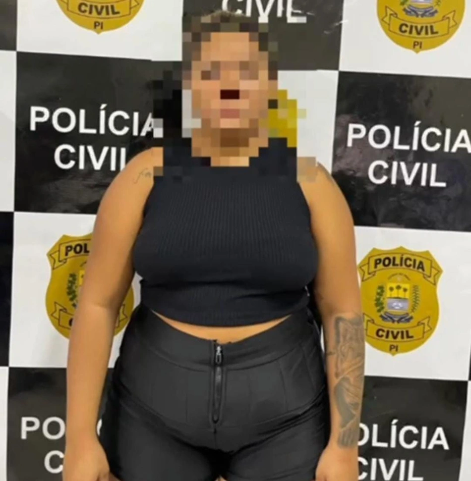 Mulher identificada pelas iniciais M.J é presa na região da Nova Teresina por crime de tráfico de drogas