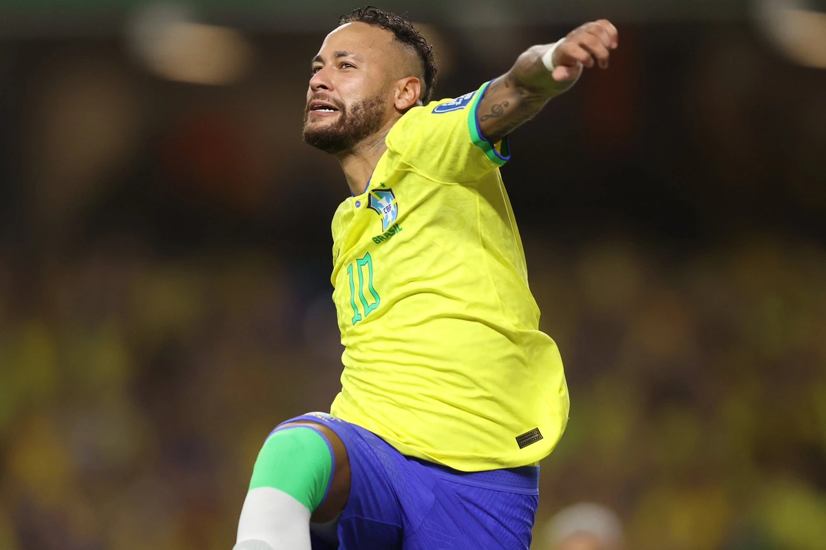 Neymar marcou duas vezes