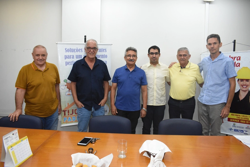 Nova diretoria do SINDICER