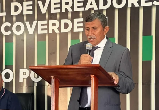 Novo prefeito de Dirceu Arcoverde