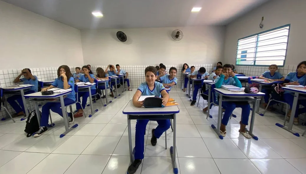 O evento foi um testemunho da união de esforços em prol da educação de qualidade em Esperantina.