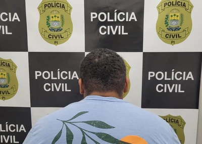 O homem de iniciais F.A.S. foi preso por importunação sexual