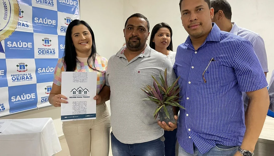 ocorreu noA entrega aconteceu no auditório da Secretaria Municipal de Saúde, com a presença de autoridades e das famílias beneficiadas.