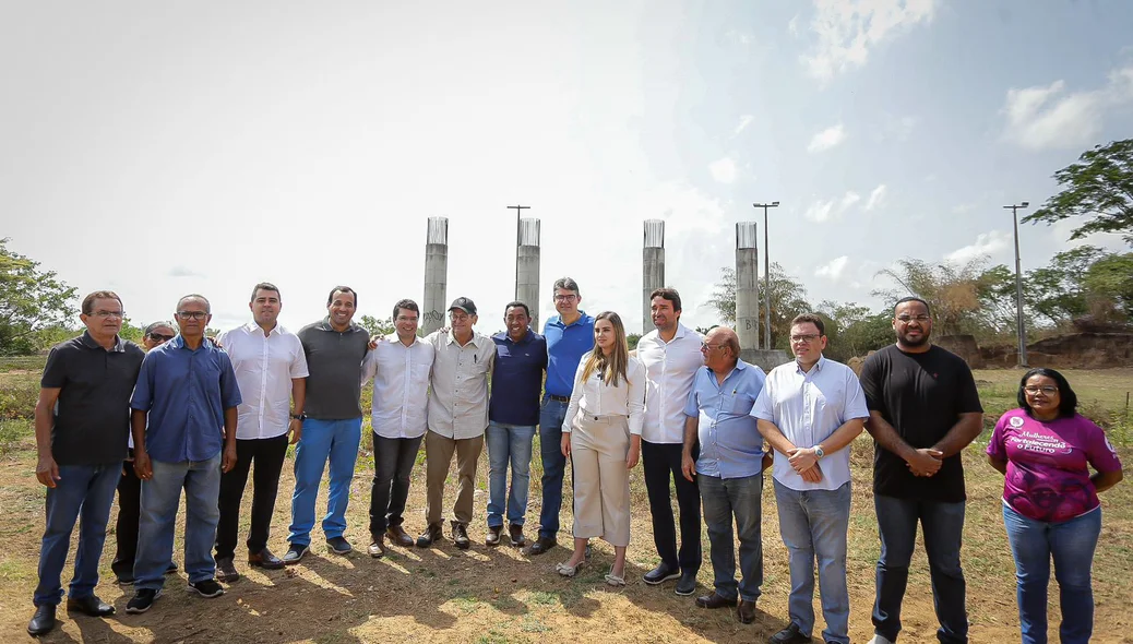Oposição se reúne para fiscalizar obras da Ponte da UFPI
