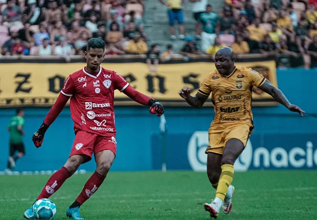 Paysandu e Amazonas pelo quadrangular da Série C