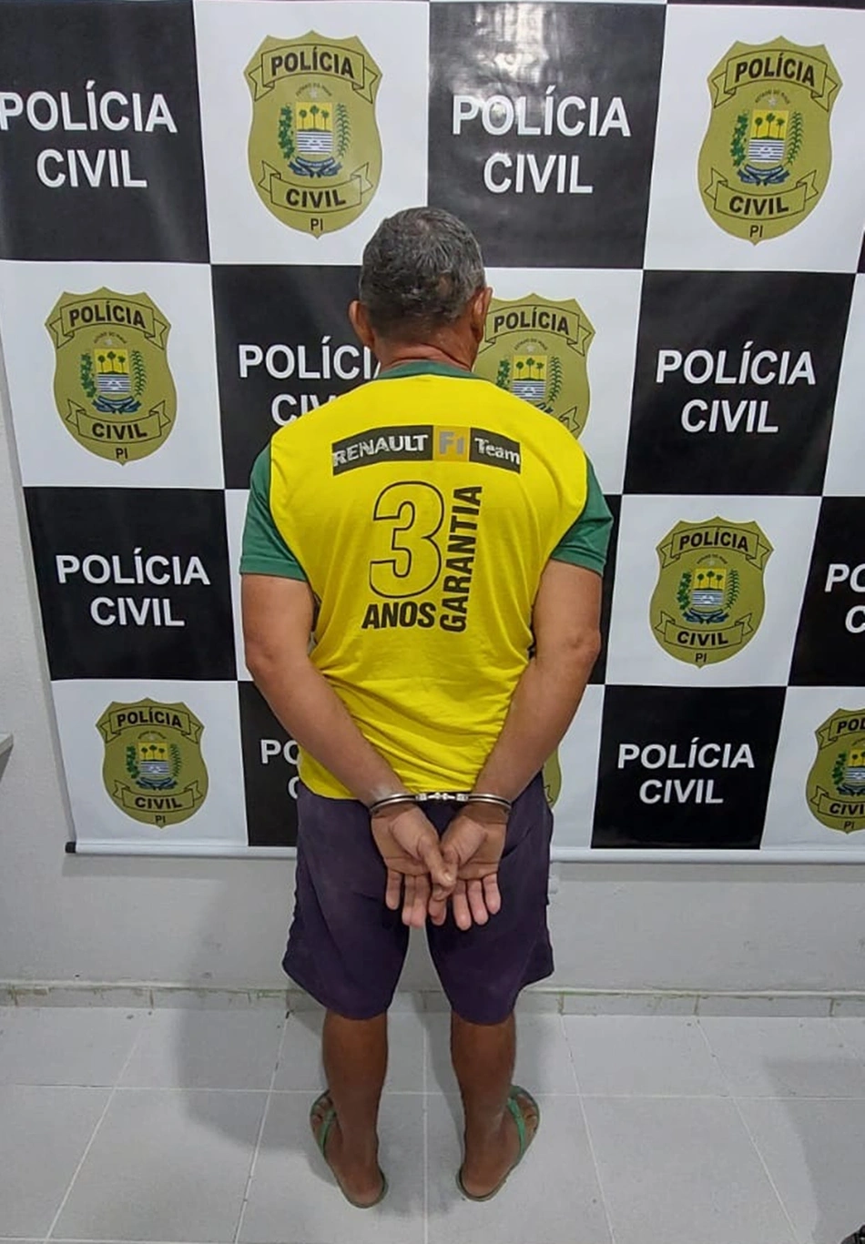 Polícia Civil prende homem suspeitos de estuprar as netas, em União