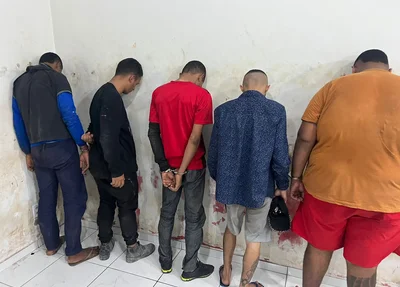 Polícia prende cinco homens suspeitos de realizar assaltos em Timon