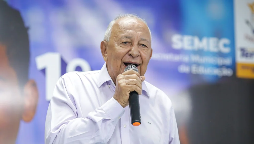 Prefeito Dr. Pessoa durante seu pronunciamento