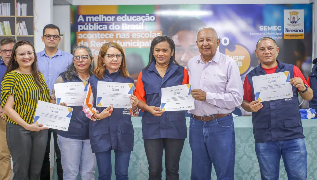 Prefeito Dr. Pessoa participa da cerimônia do Programa Saúde com Agente
