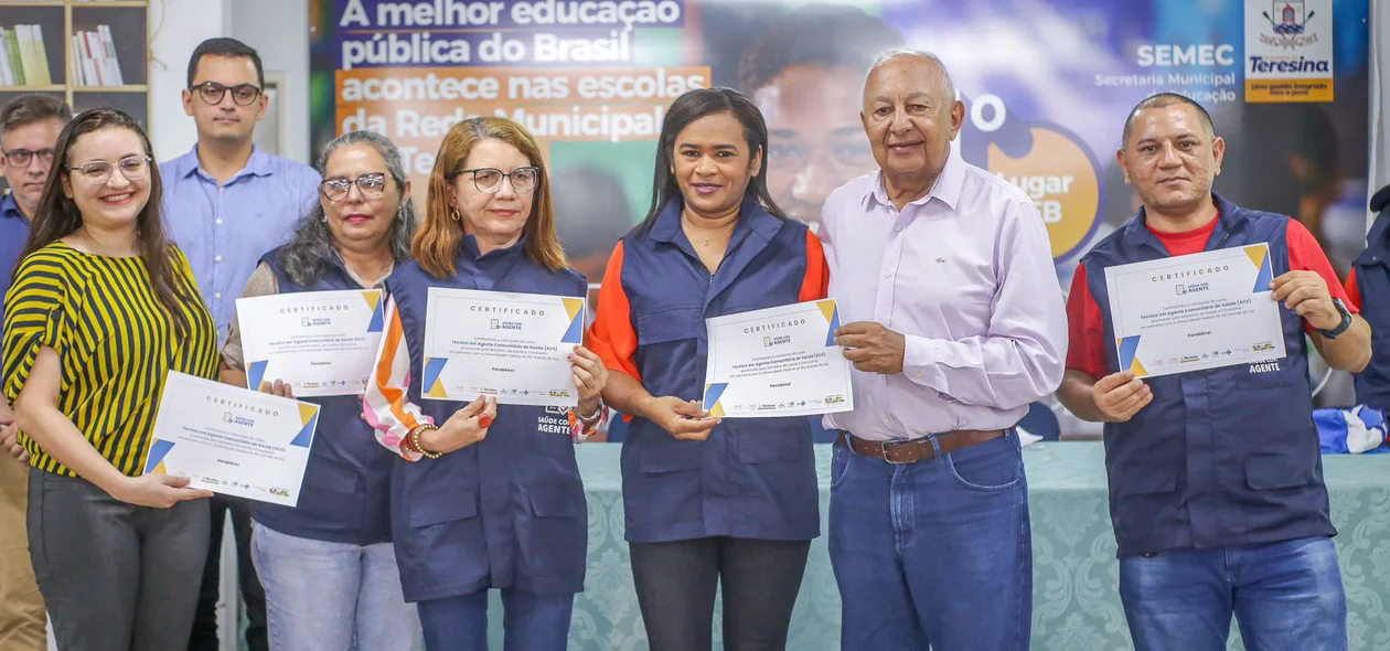 Prefeito Dr. Pessoa participa da cerimônia do Programa Saúde com Agente