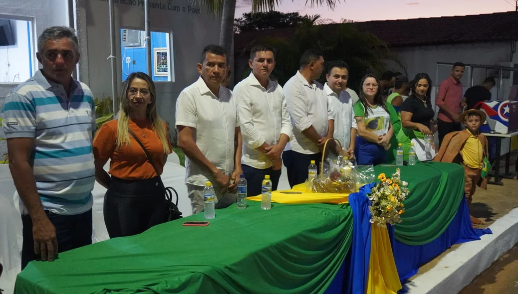 Prefeito Hilton Gomes no desfile