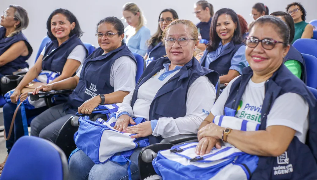 Prefeito participa da cerimônia do Programa Saúde com Agente