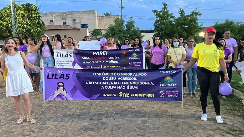 Prefeitura de Curimatá realiza caminhada em alusão ao Agosto Lilás