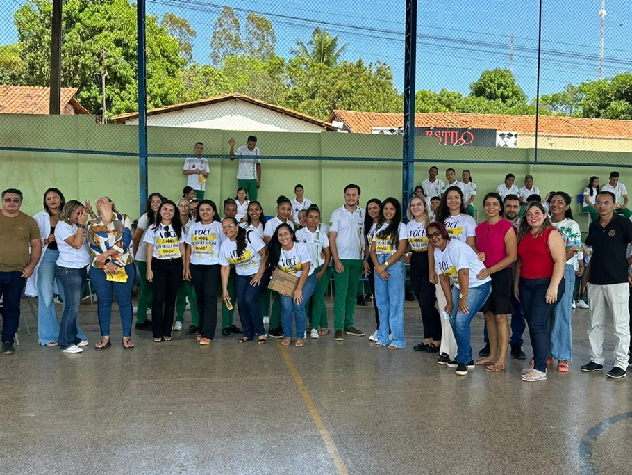 Prefeitura de Uruçui realiza ação em alusão ao setembro amarelo