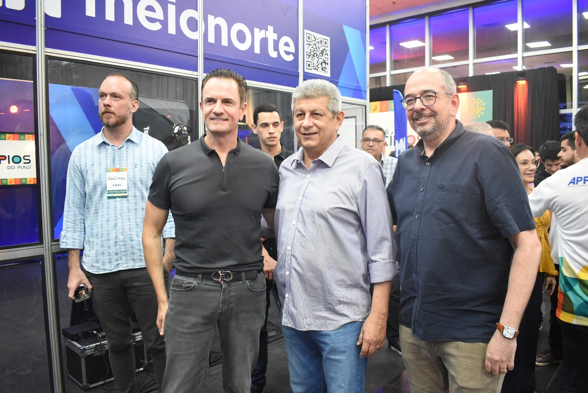 Presidente da FIEPI, Zé Filho, e demais autoridades