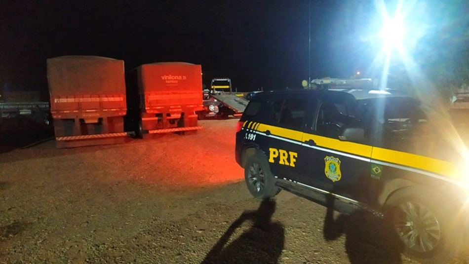 PRF prende dois caminhoneiros em flagrante em Uruçuí, na BR 315