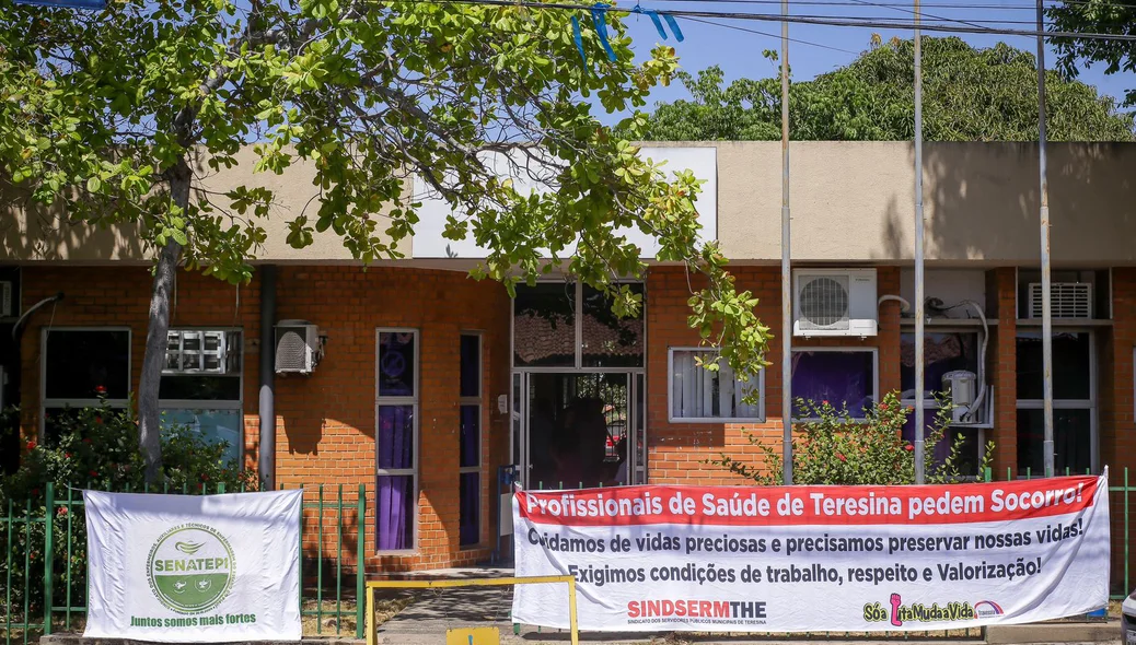 Protesto de agentes de saúde na Fundação Municipal de Saúde