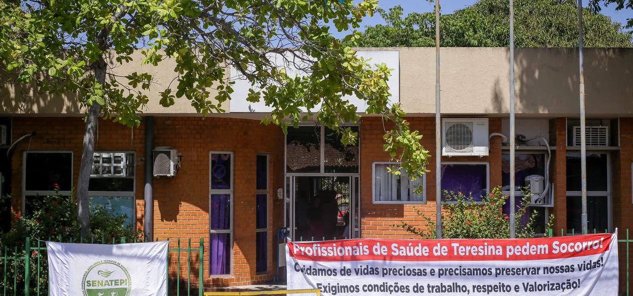 Protesto de agentes de saúde na Fundação Municipal de Saúde