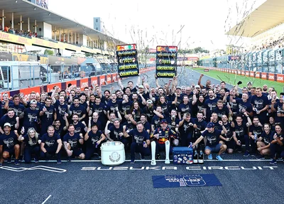Red Bull comemora sexto título do mundial de construtores