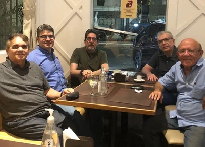Reunião de JVC com líderes tucanos