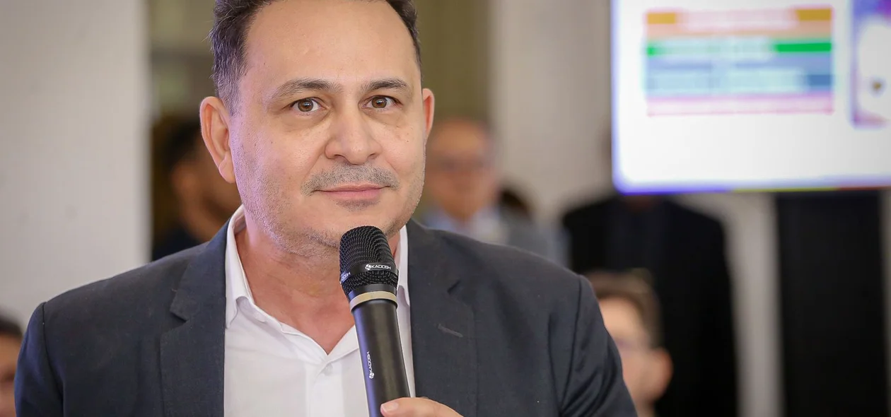 Secretário Carlos Anchieta
